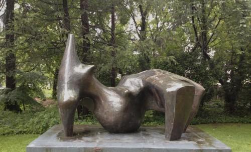 ĦԵˡReclining Figure.jpg