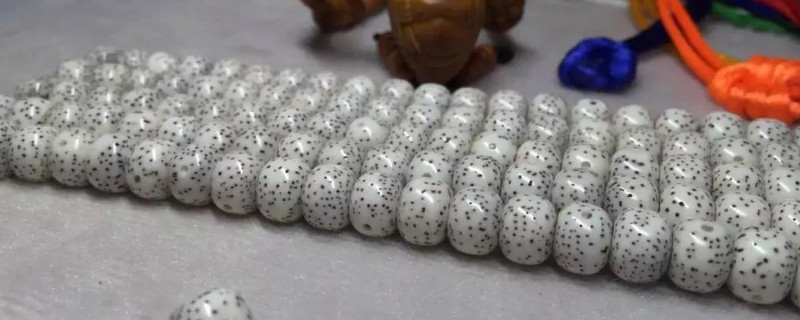 星月菩提怎么盘出包浆