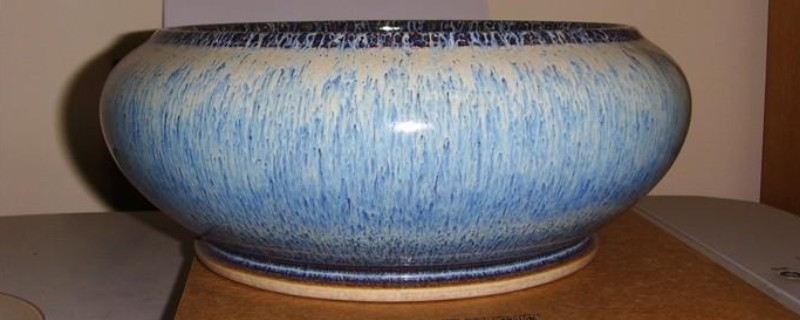 炉钧釉瓷器特点