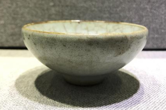 紫口铁足是哪种瓷器的特点