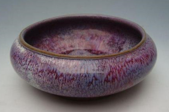 真品宋代钧窑棕眼特征